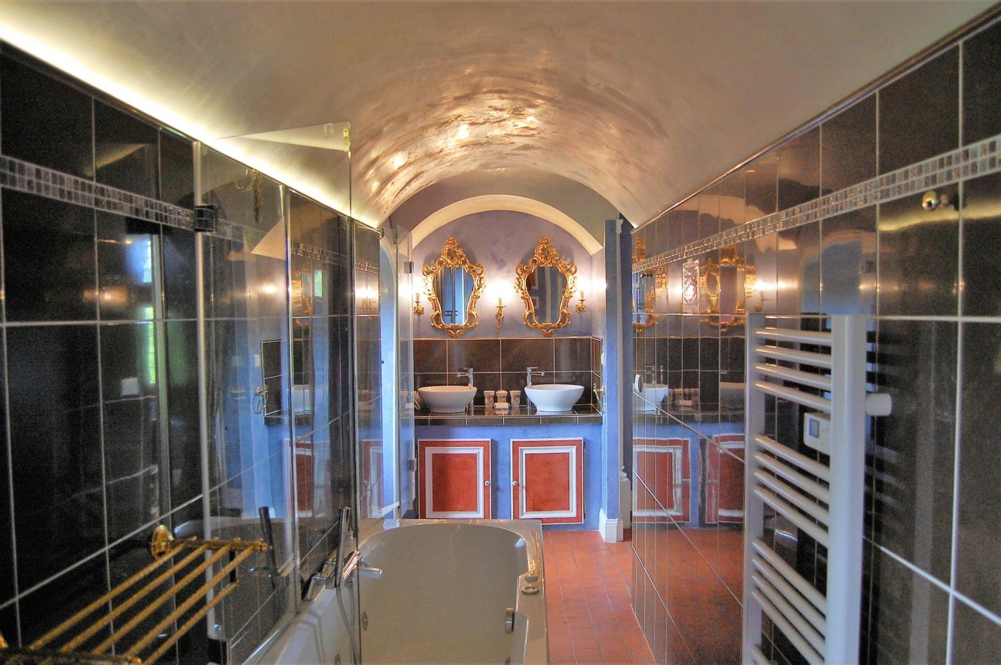 Chateau La Servayrie - Chambre D'Hotes Marcillac-Vallon Zewnętrze zdjęcie